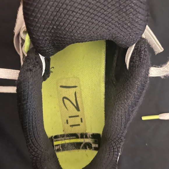 Weightlifting shoes. Men 7.5, Women 9. Great for squats, stability and control. - Picture 8 of 11